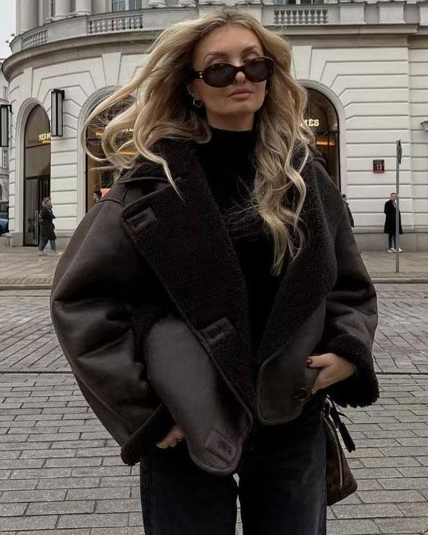 Women's Modern Tailored Jacket – Elegant Everyday Coat