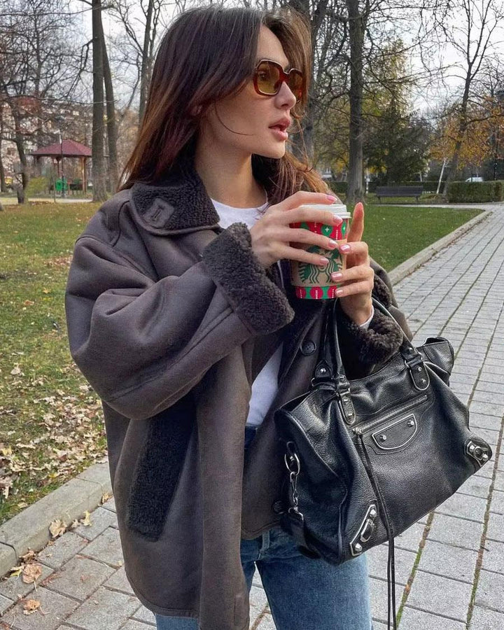 Women's Modern Tailored Jacket – Elegant Everyday Coat