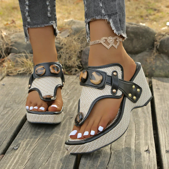 Pyra™| Gloss Slides