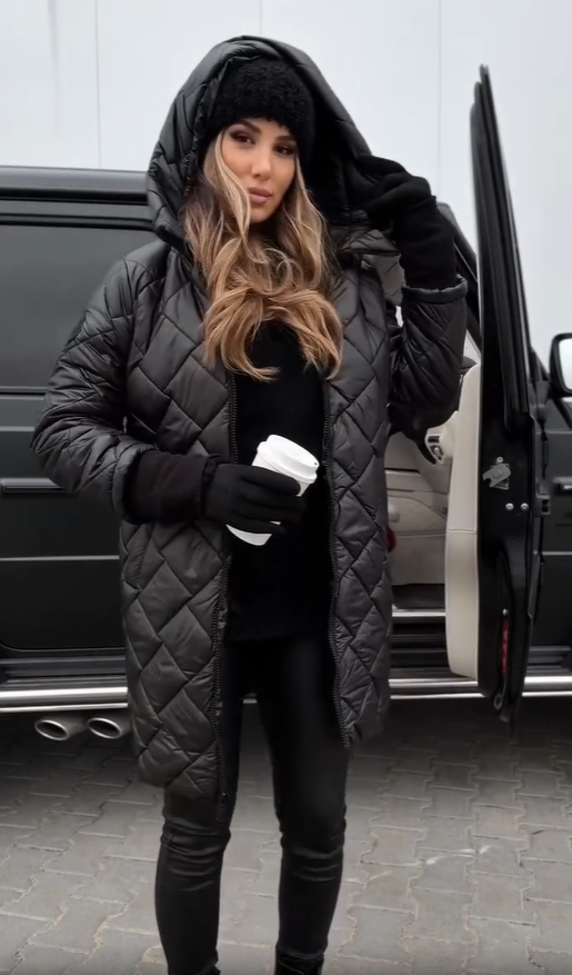 Women's Quilted Jacket – Lightweight Hooded Fitted Winter Coat