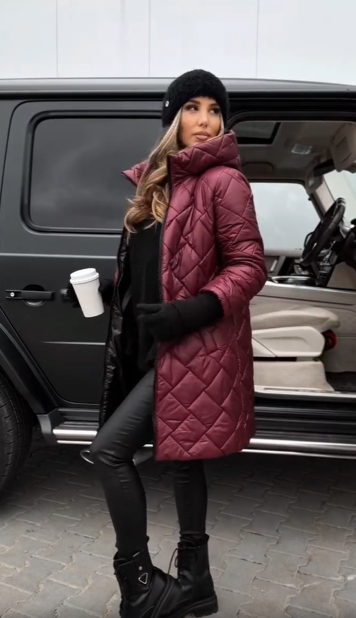 Women's Quilted Jacket – Lightweight Hooded Fitted Winter Coat